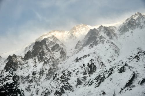 бесплатная Бесплатное стоковое фото с большая высота, горный пик, горный хребет Стоковое фото