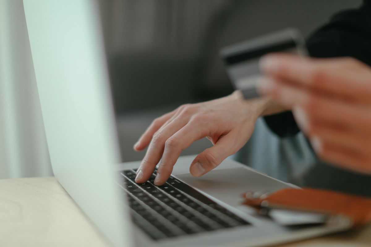 Card payment on a laptop