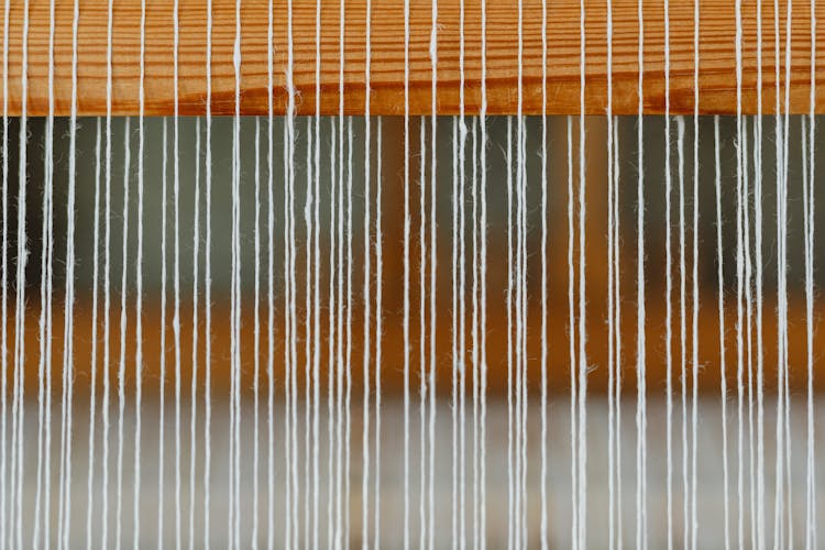 Thread On Weaving Machine