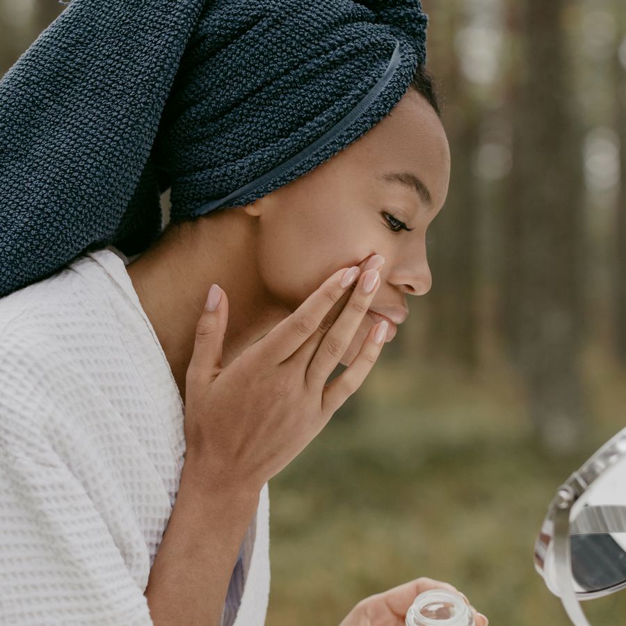 Beauty Essentials 05 — HAPPY