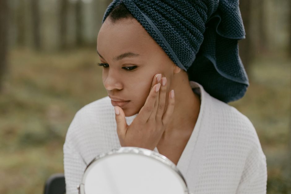 Anti-Aging Secrets: Transform Your Skin Naturally at Home