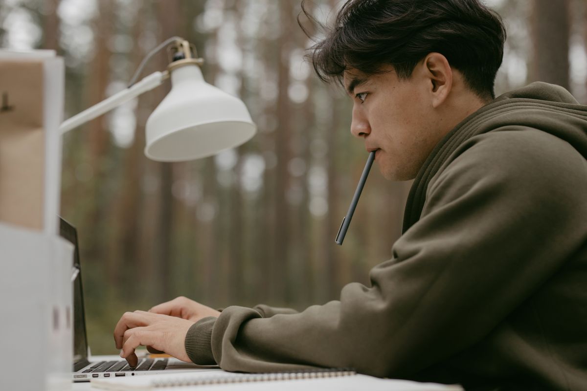 Làm Việc Sâu (Deep Work) — Tập trung để tạo ra giá trị đích thực