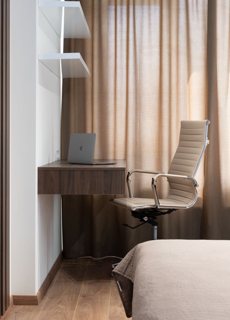 Small Reading Nook Bedroom