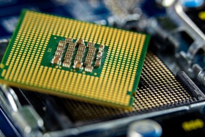 Electronics engineering equipment