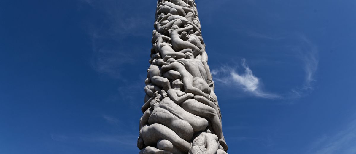 El Monolito del parque de Vigeland, en Oslo