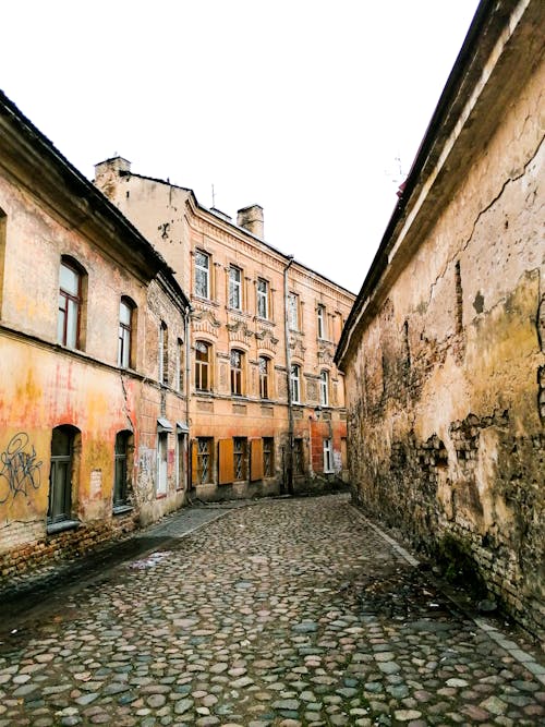 無料 オールドストリート, コンクリート構造, リトアニアの無料の写真素材 写真素材