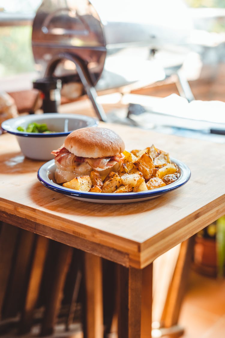 Delicious Burger With Roasted Potato Wedges