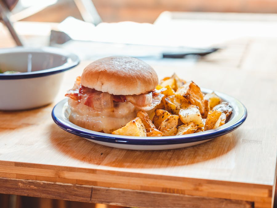 Can you eat fries on a low-carb diet?