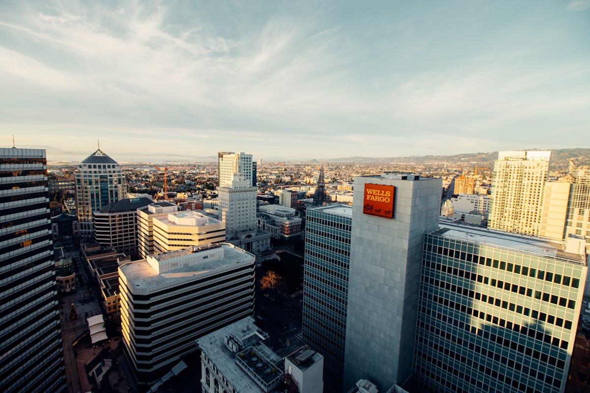 Wells Fargo's AI Bet: A 21st Century Banking Revolution