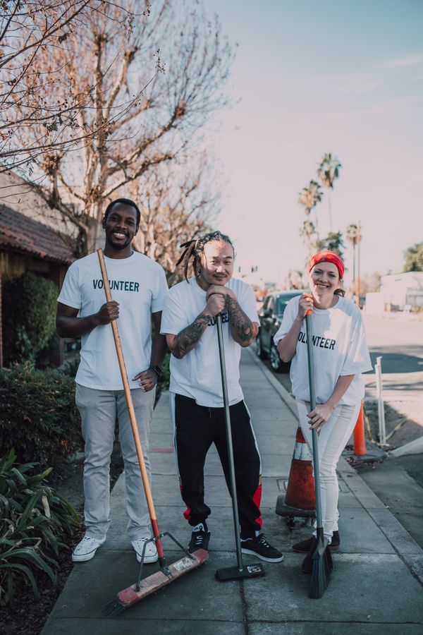 Team volunteers
