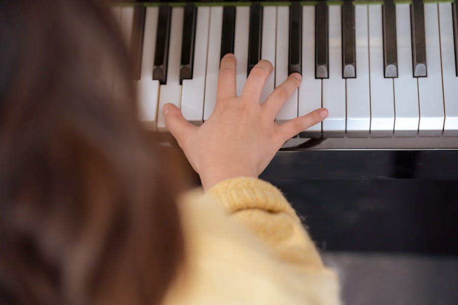 Can you learn piano on iPad?