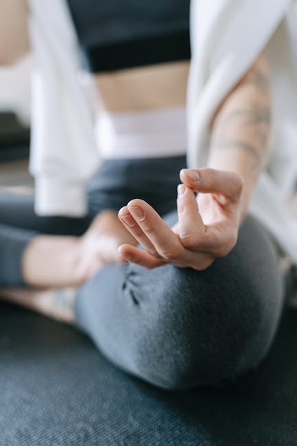 How Can Mindful Breathing Improve Daily Stress Management? 12 Mindful Breathing Techniques