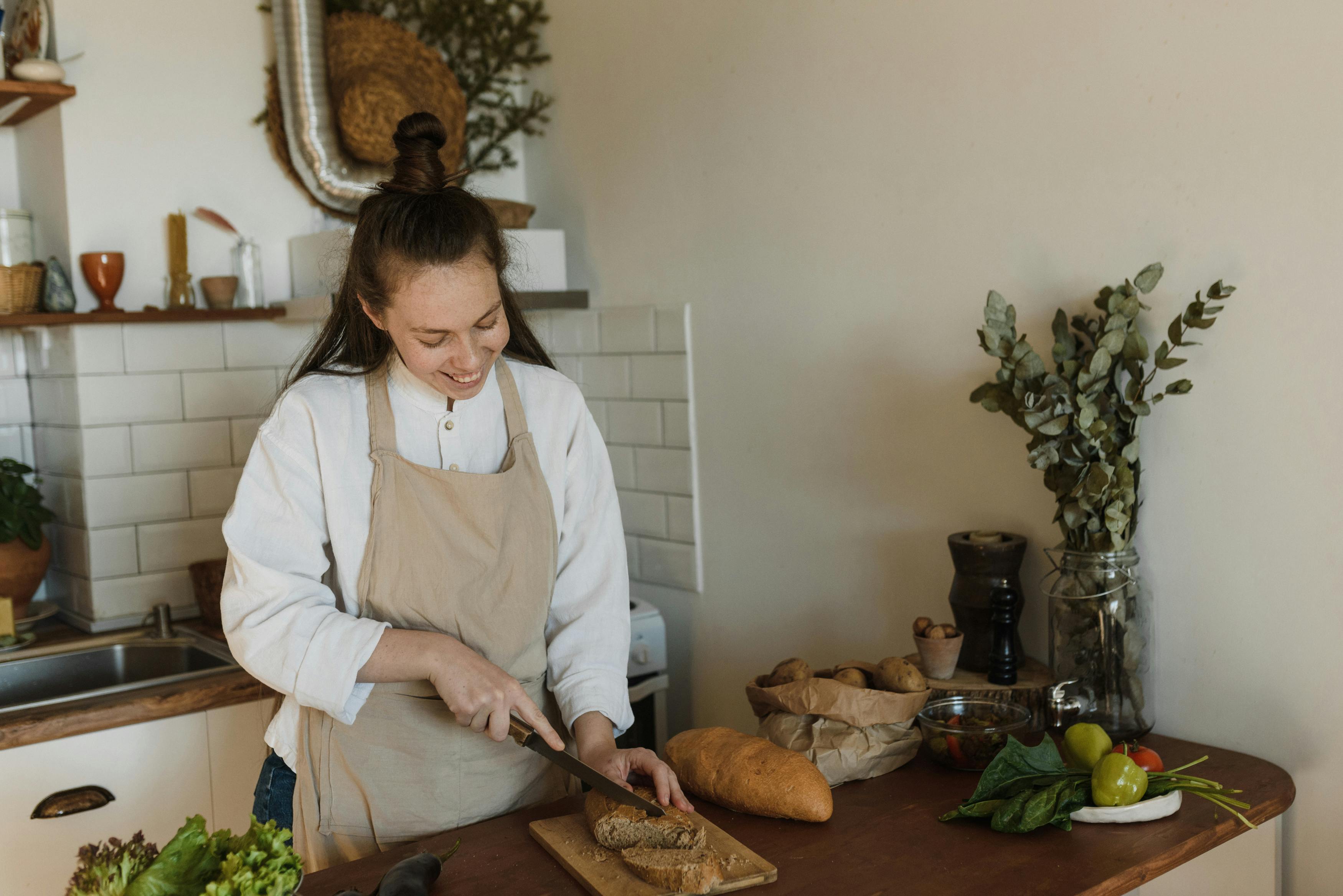 home cooking food waste reduction — Photo by Arina Krasnikova on Pexels