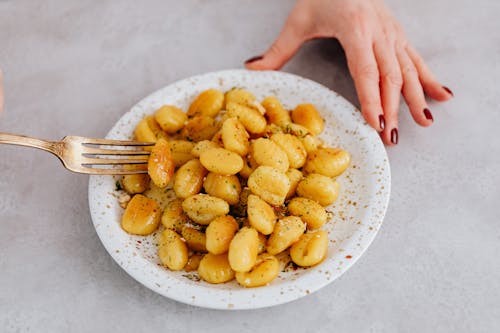 Kostnadsfri bild av förgrening, gnocchi, håller