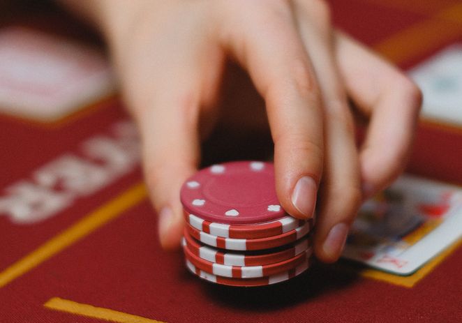 Online Casino: Spielautomaten und Live-Spiele im Überblick