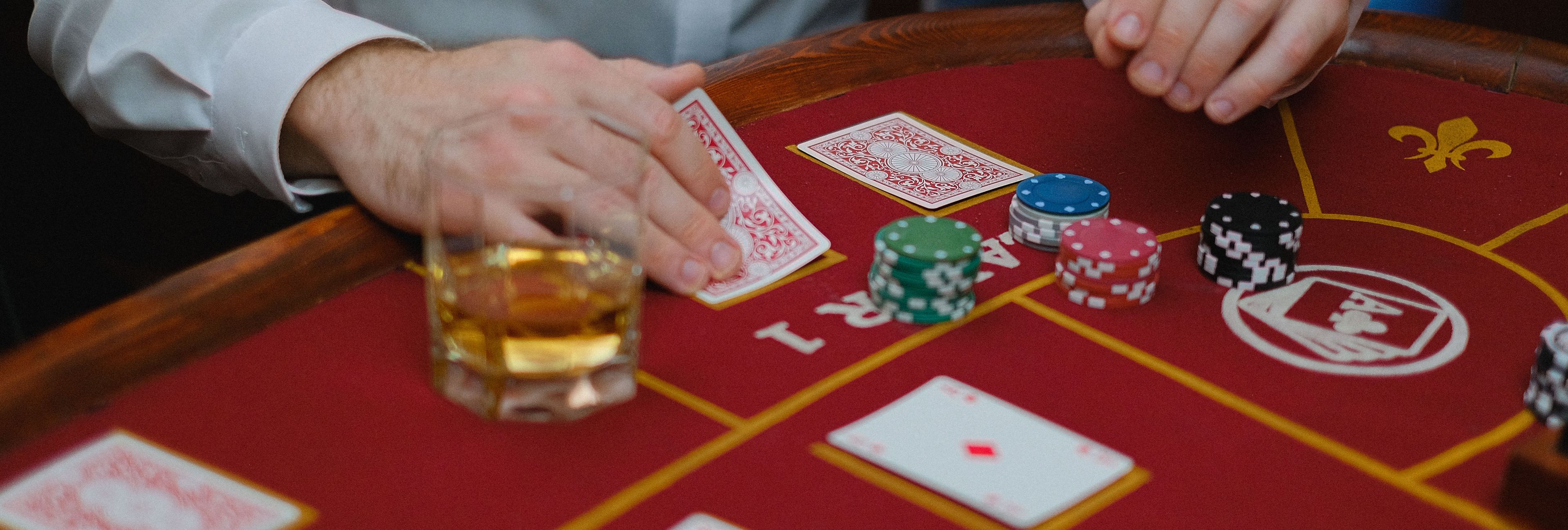 Progressive Jackpot Slots: When to Chase vs. When to Walk Away (2026)