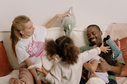 Kostenloses Stock Foto zu familie, frau, fröhlich