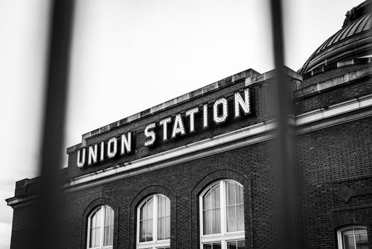 Monochrome image of Tacoma's historic Union Station, showcasing its architectural detail.