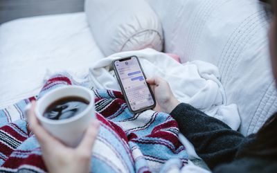 Meta cho phép AI agent xử lý phần 'chán' của WhatsApp Business
