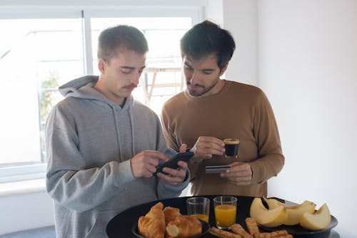 Free Men using Smartphone Stock Photo