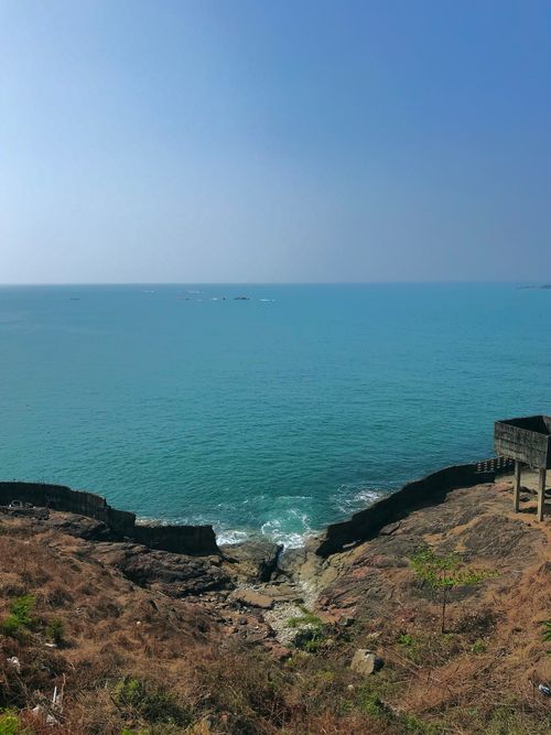 Free Serene coastal scene featuring the expansive ocean horizon in Bhatkal, India. Stock Photo