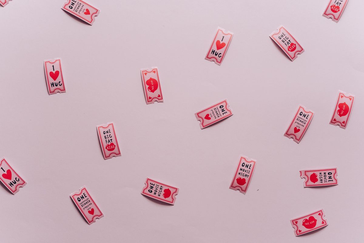 Coupons and shopping discounts