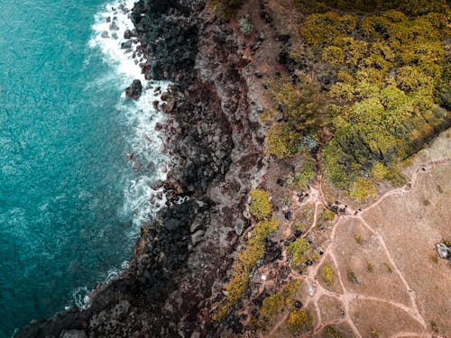 Foto profissional grátis de à beira-mar, abismo, aéreo