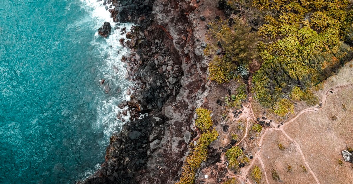 Top 10 Scenic Coastal Getaways You Should Visit