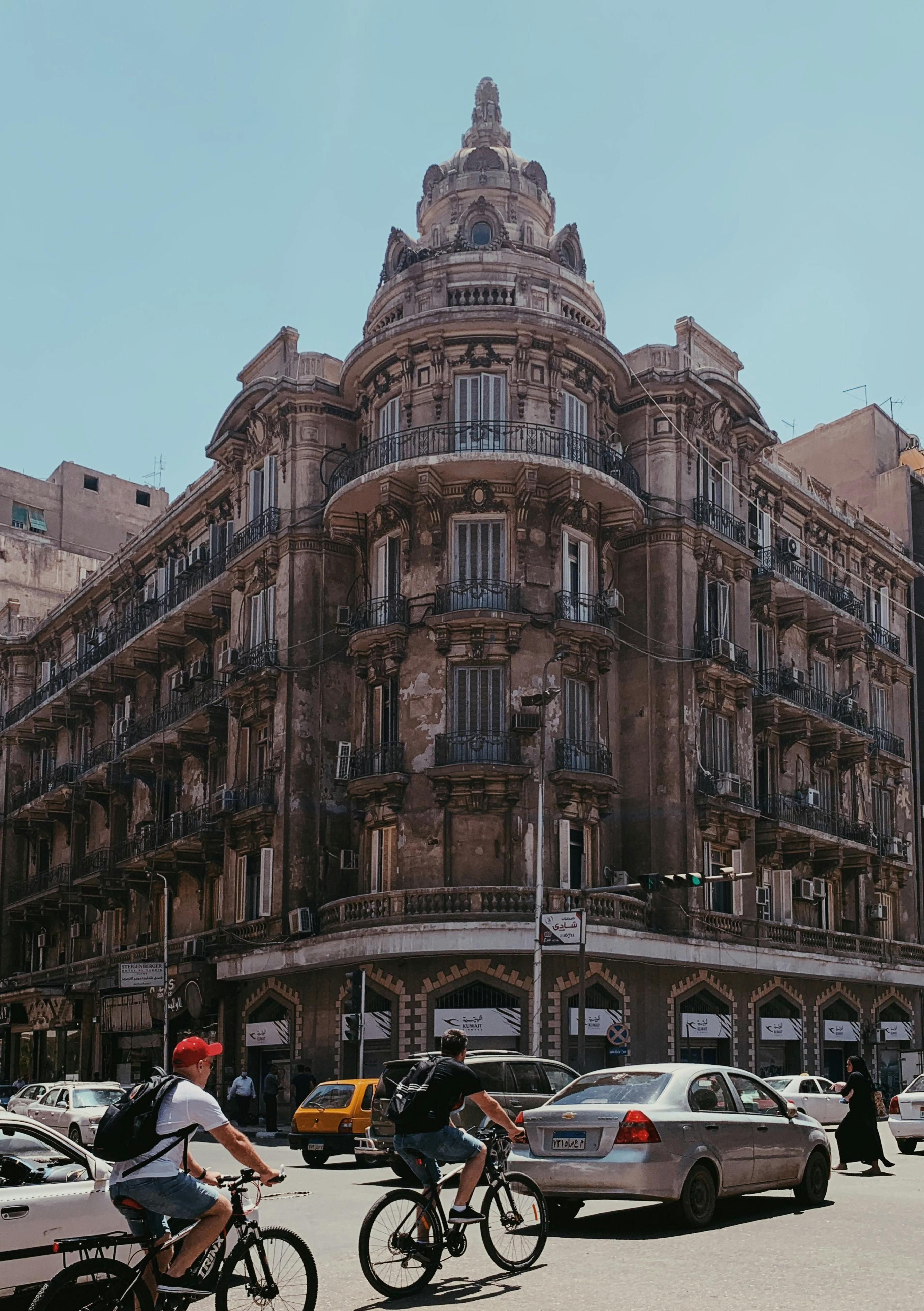 A Low Angle Shot of a Famous Landmark · Free Stock Photo