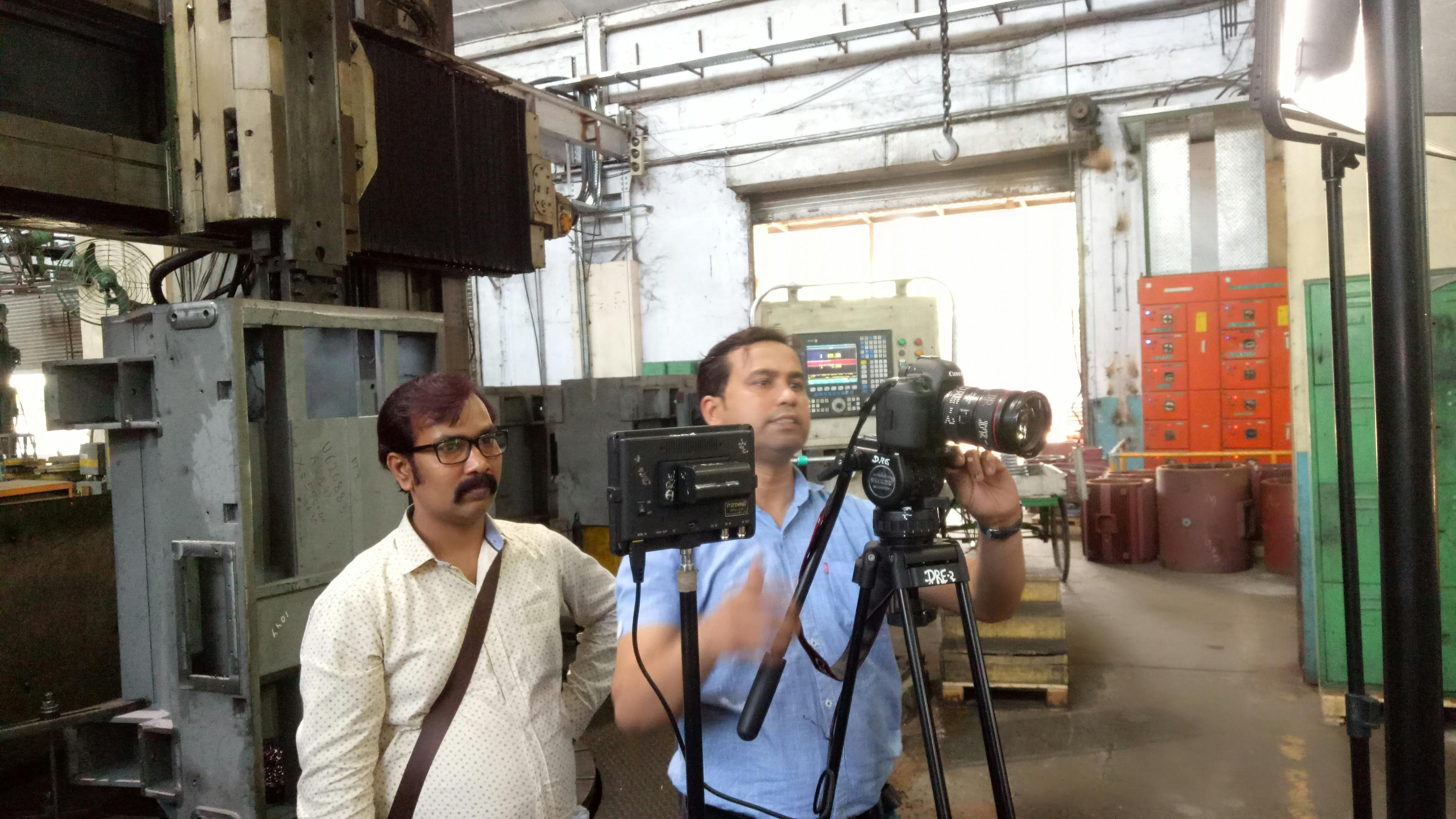 Person doing dead bug exercise