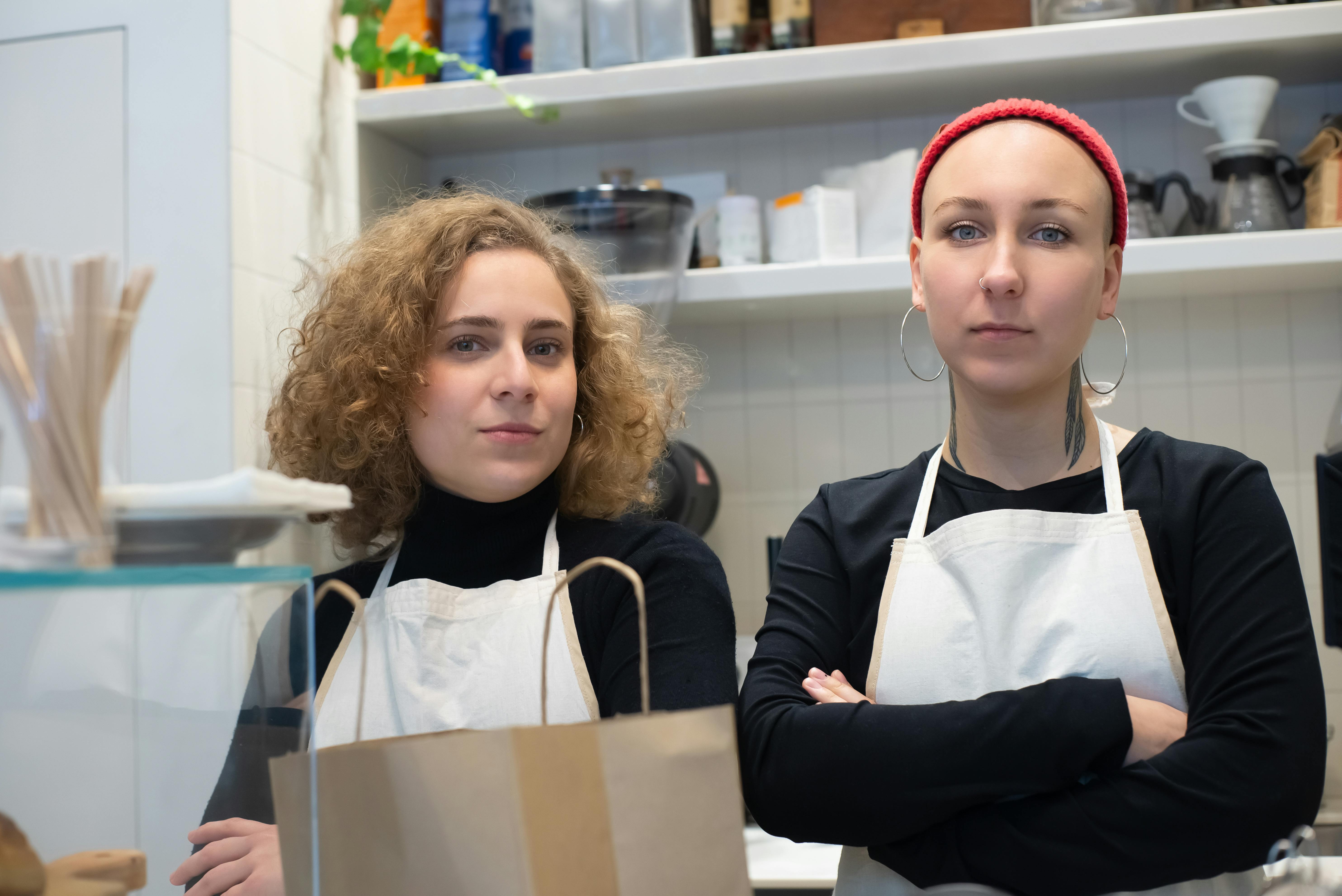 6 AI Side Hustle Businesses Anyone Can Start — Photo by Kampus Production on Pexels