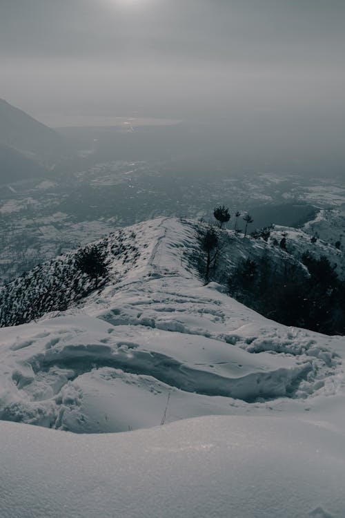 Ingyenes stockfotó befagyott, borongós, csúcs témában