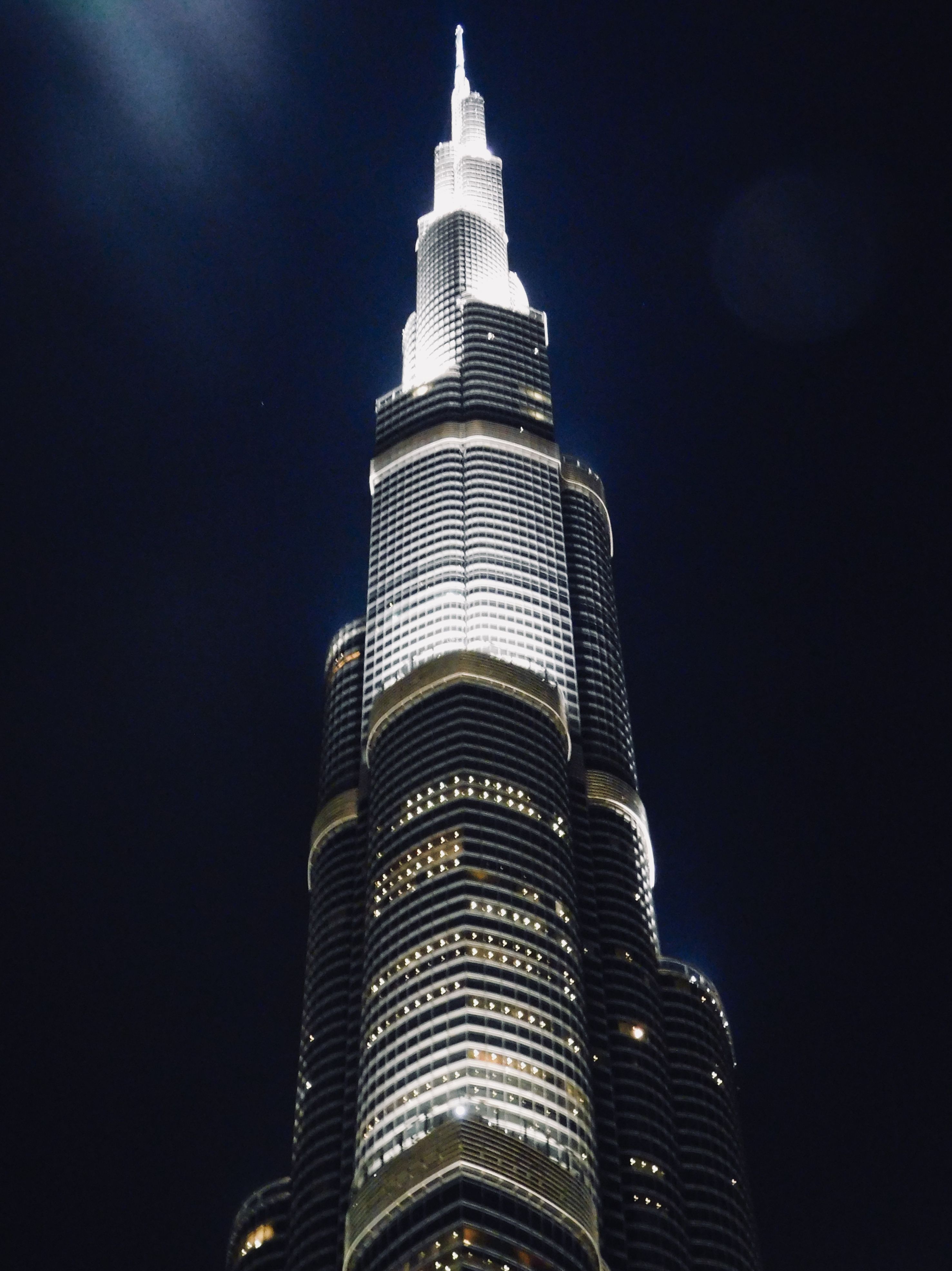 free-stock-photo-of-burj-khalifa-dark-sky-floors