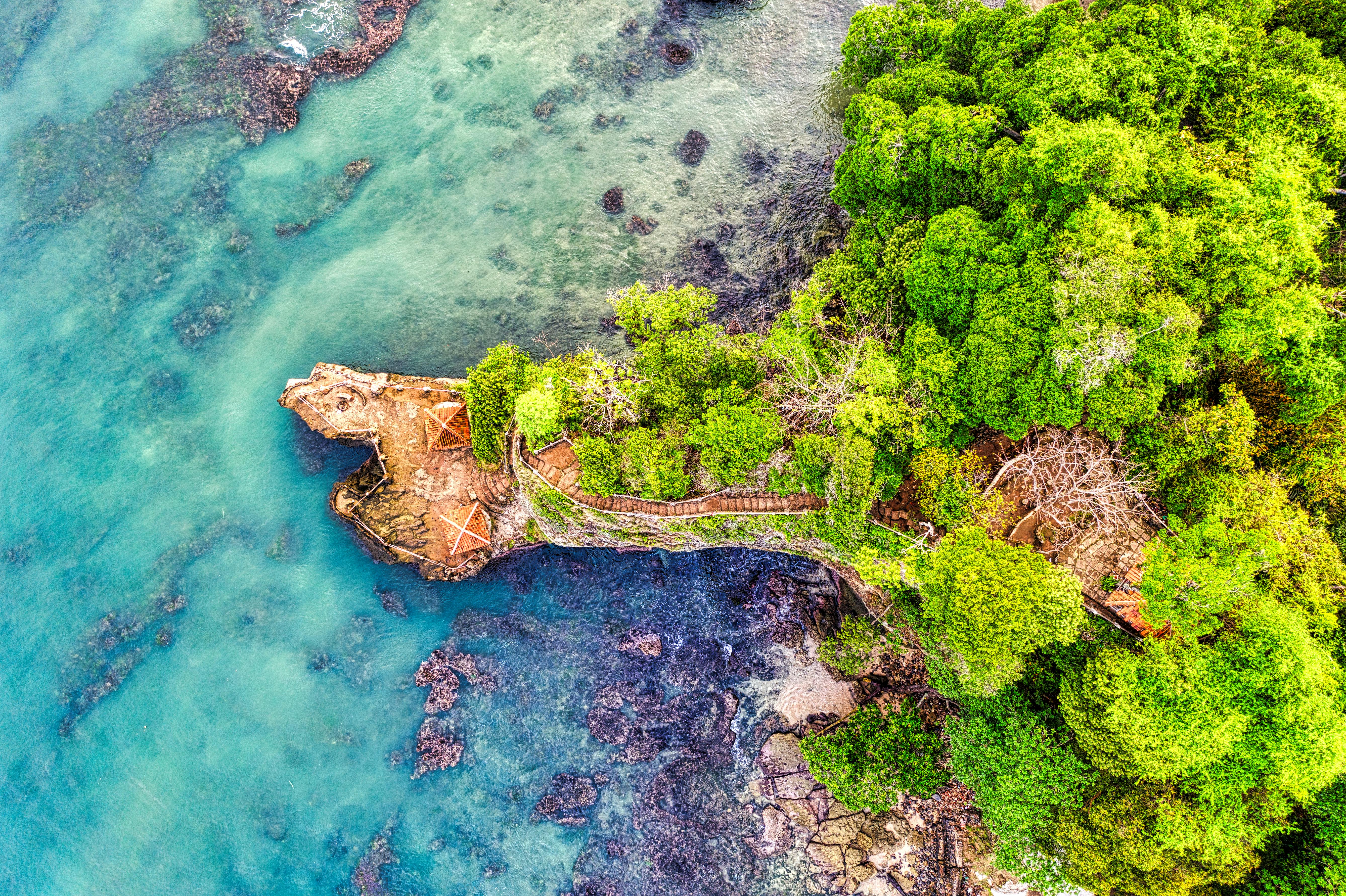 Menjelajahi Pantai Indah di Banten yang Masih Sepi: Panduan Lengkap untuk Pecinta Alam