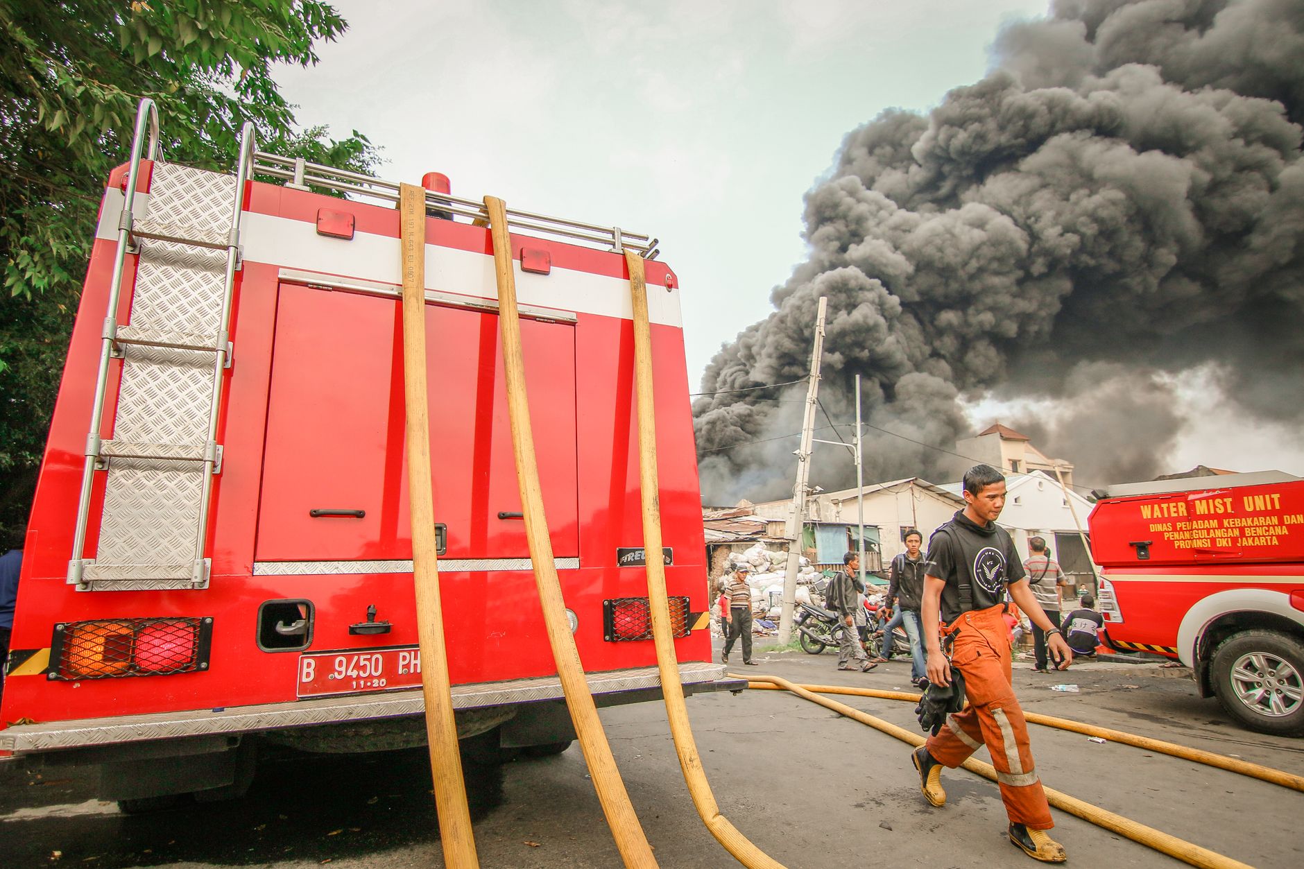 Analisis Forensik Kebakaran Nipah Mall: Evaluasi Standar Proteksi Kebakaran Digital dan Pemeliharaan Gedung 2026