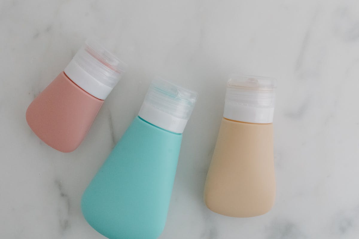 Plastic Tube Squeezable Bottles in Different Sizes and Colors