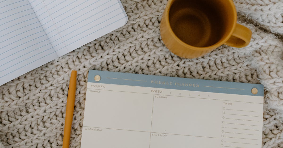 How much do caregivers make a week
