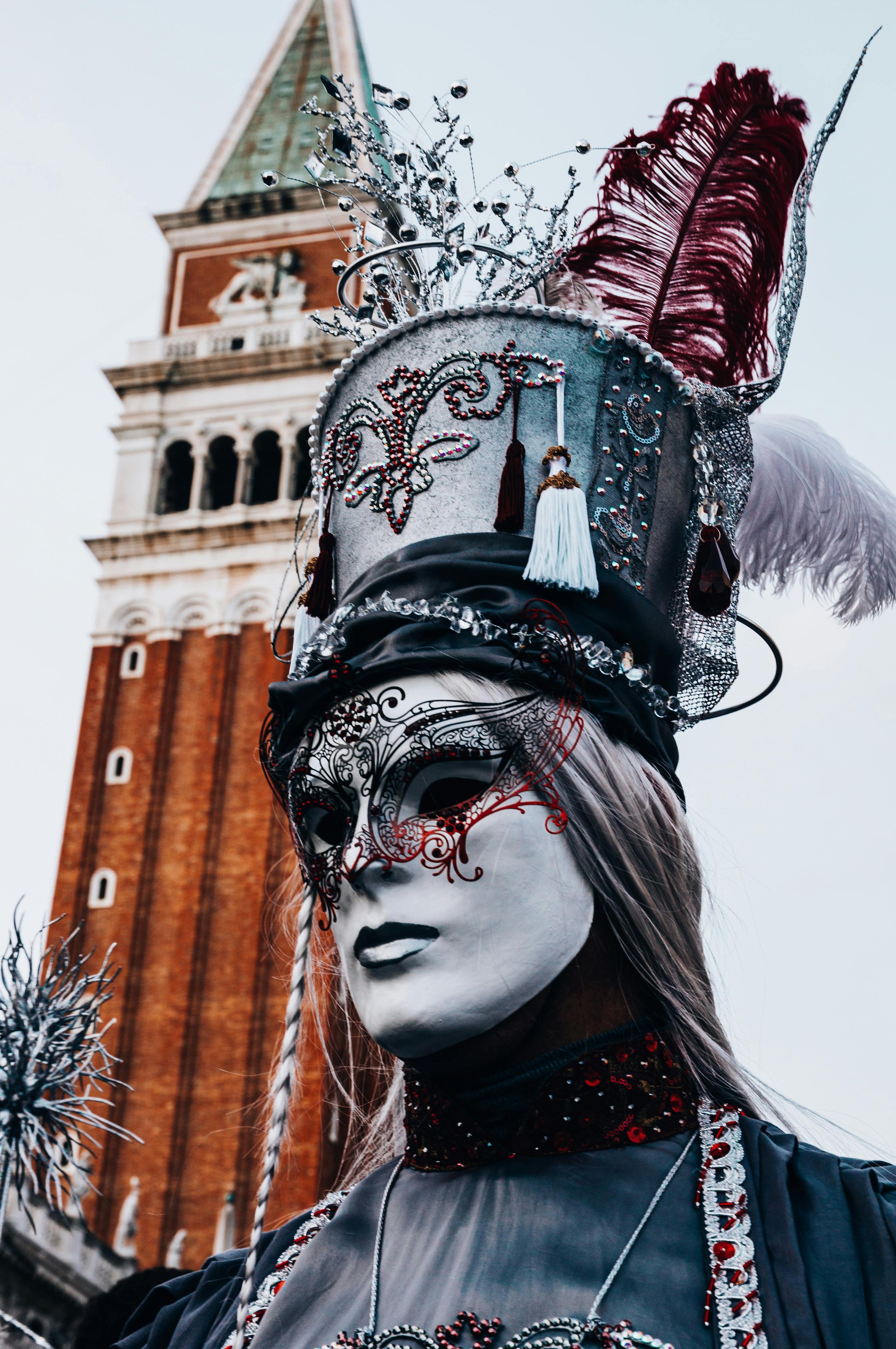 27 200+ Robe Carnaval Photos, taleaux et images libre de droits