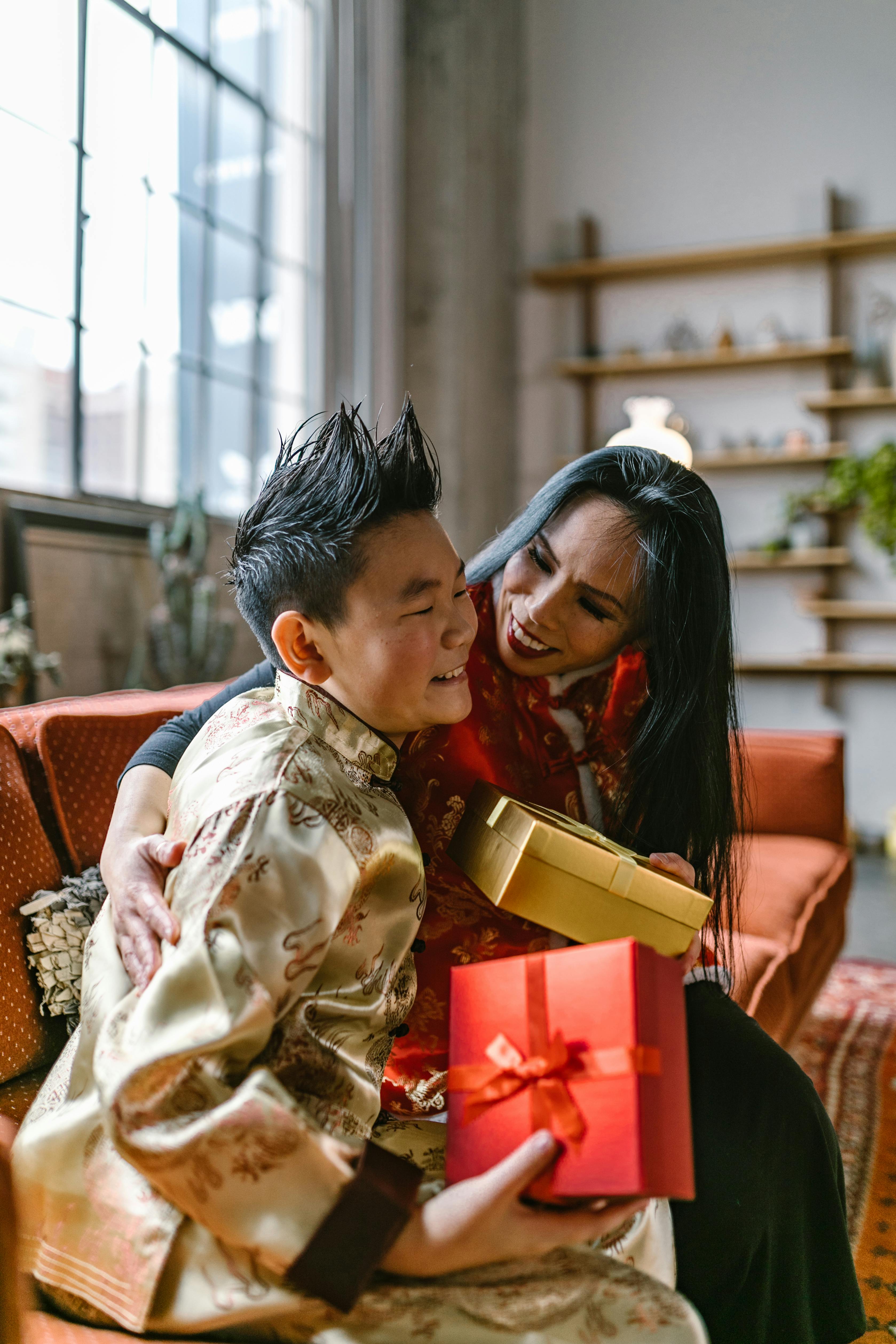 史上最大包！春節加碼10.5億 🎉💰