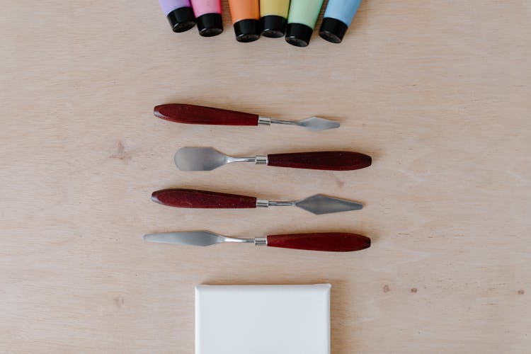 Tools Used In Canvas Painting