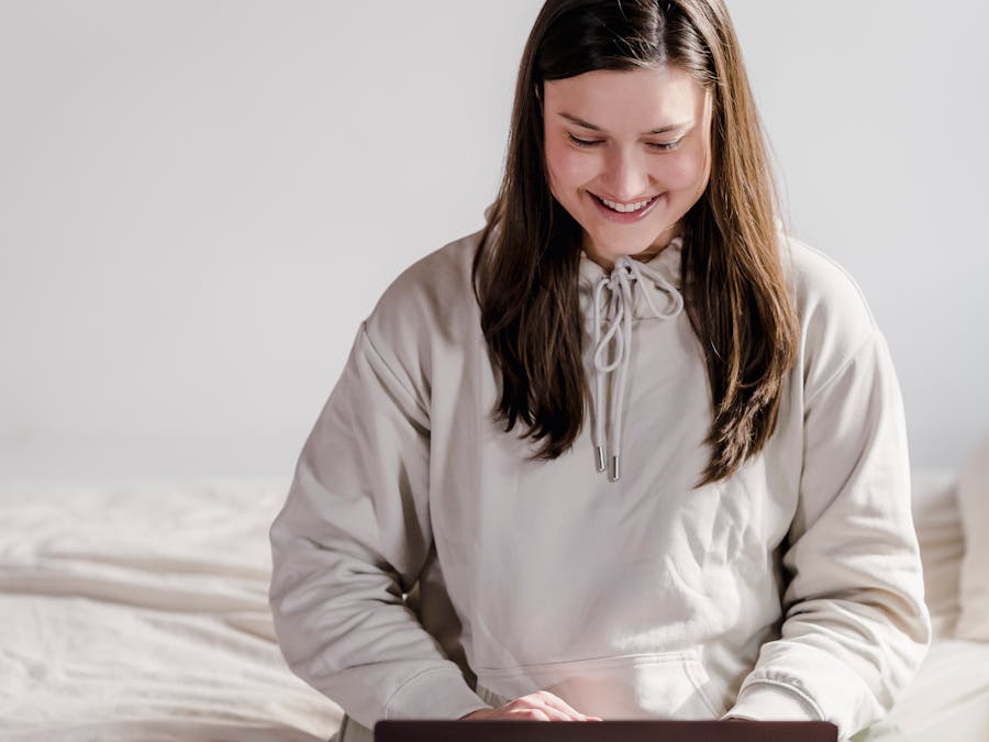 What are types of content?