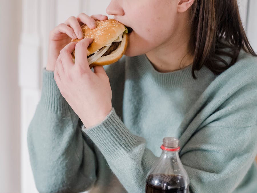 What should I eat during 16 hours intermittent fasting?