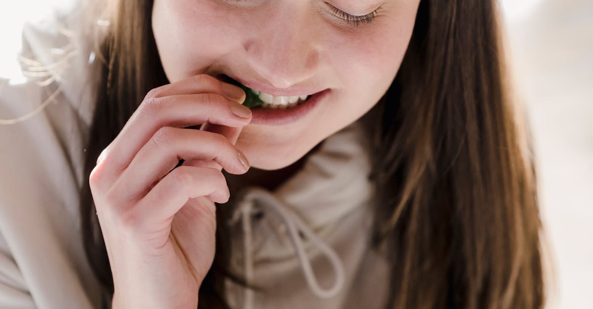 How to drain a gum abscess at home Reddit