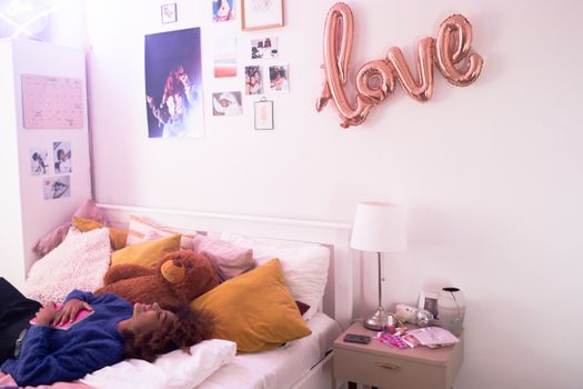 Bedroom makeover ideas for sports-loving teenagers image