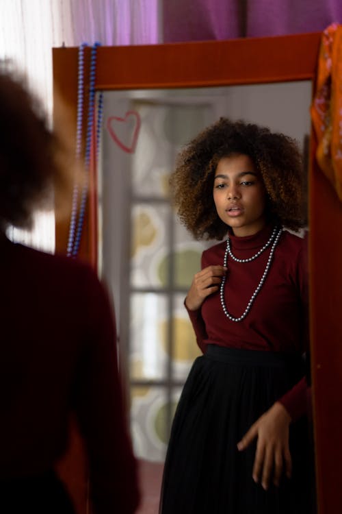 Fotos de stock gratuitas de adolescente, cabello afro, elegancia