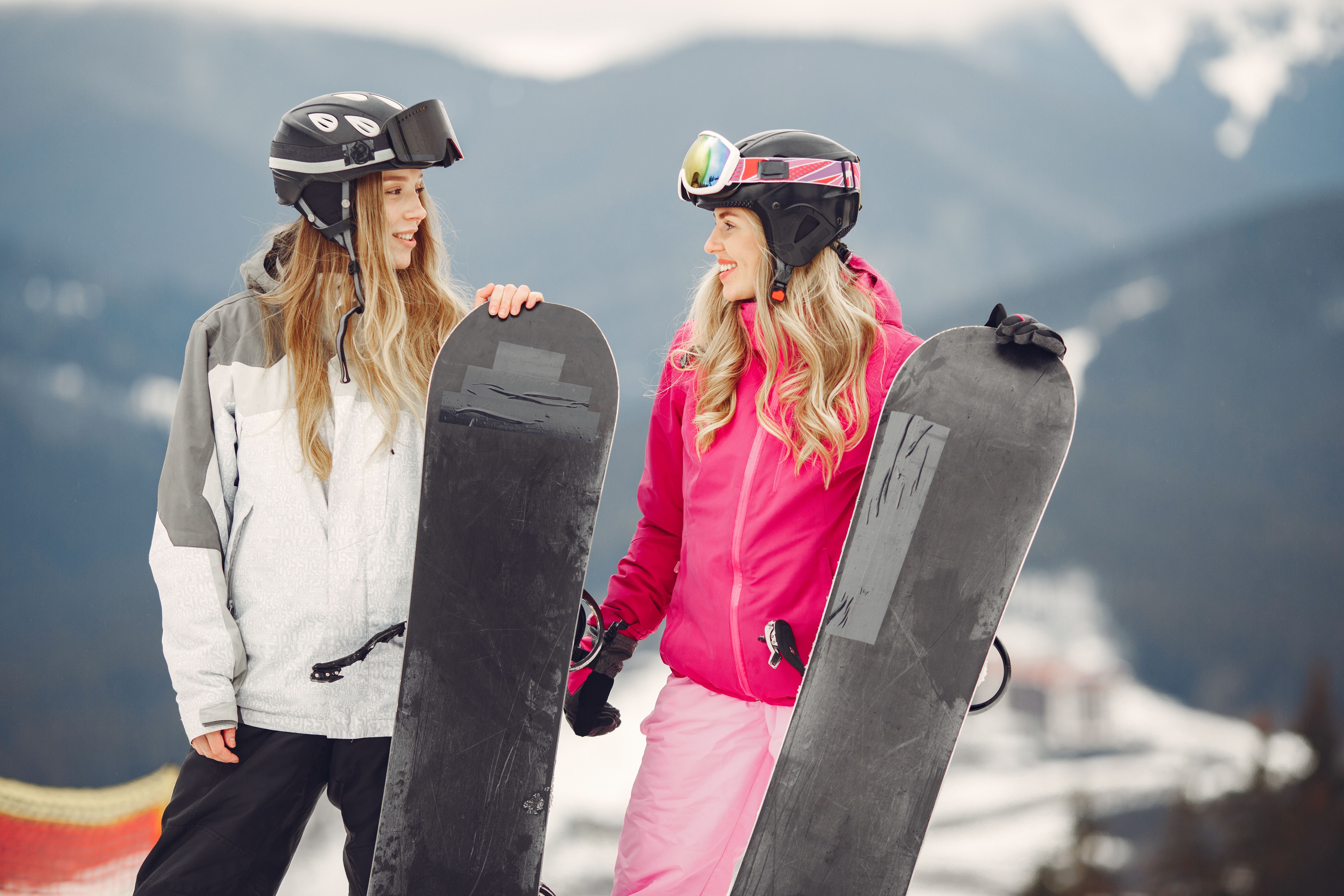 Best Gifts for a Female Snowboarder