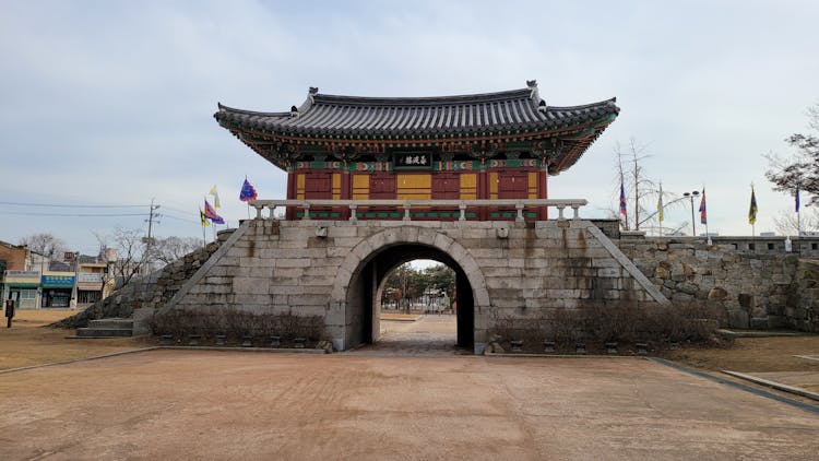 Ganghwa Fortress South Gate In South Korea 