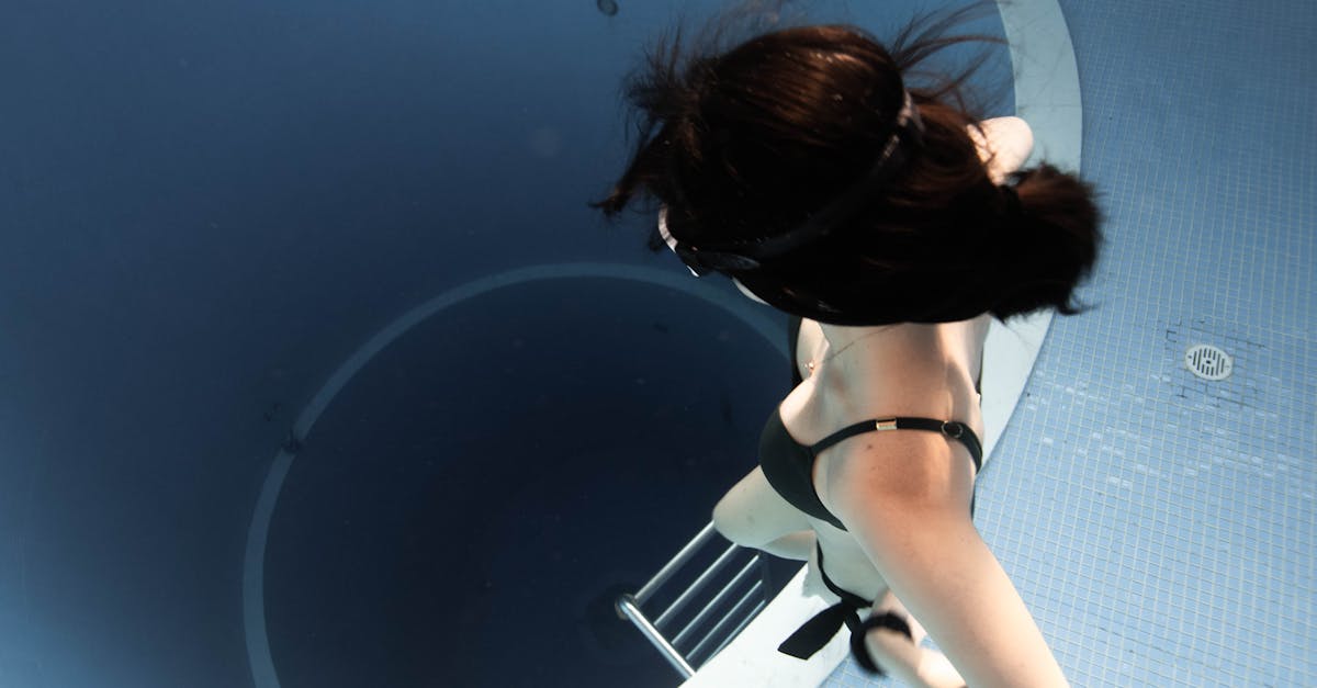 How deep is the water polo pool Tokyo