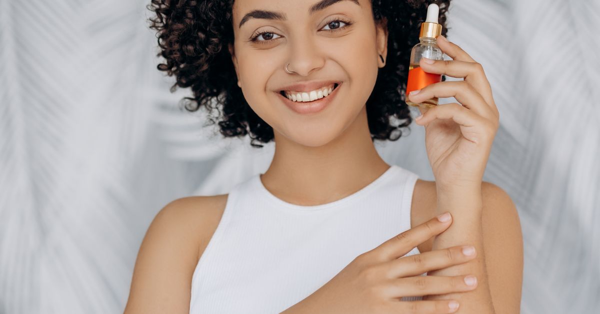 Carrot Seed Oil: Essential Benefits for Skin and Hair Care