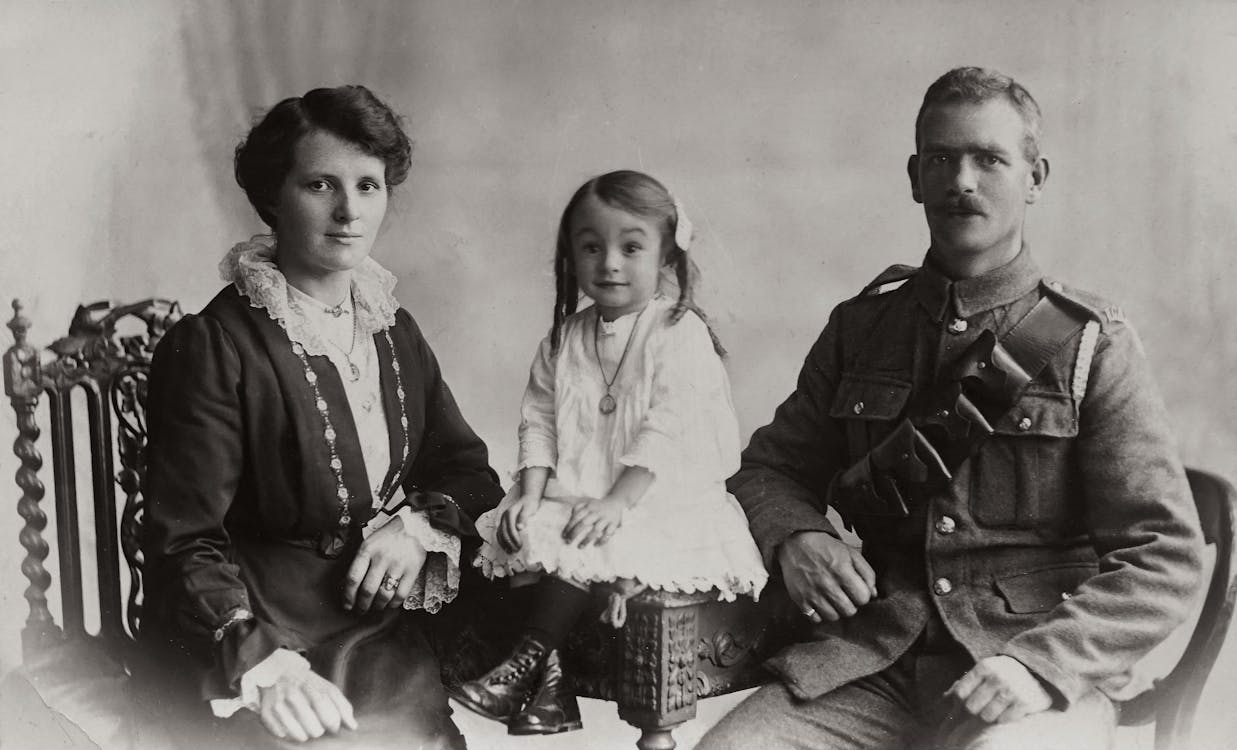 Free Photo Of A Military Man With His Family Stock Photo